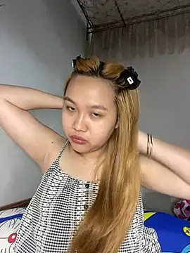 Odette68 online show from 05/07/26, 01:11