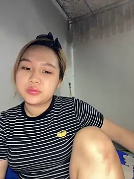 Odette68 online show from 06/05/26, 01:23