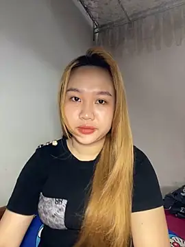 Odette68 online show from 06/10/26, 12:00