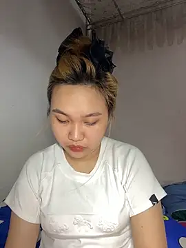 Odette68 online show from 06/11/26, 12:19