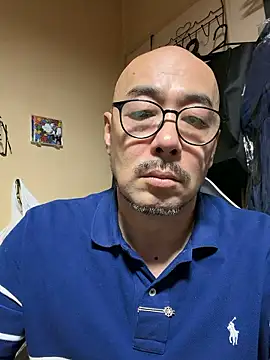 Snapshot of tsugu1105 chatting on 06/09/26, 11:55 tsugu1105 online show from 06/09/26, 11:55