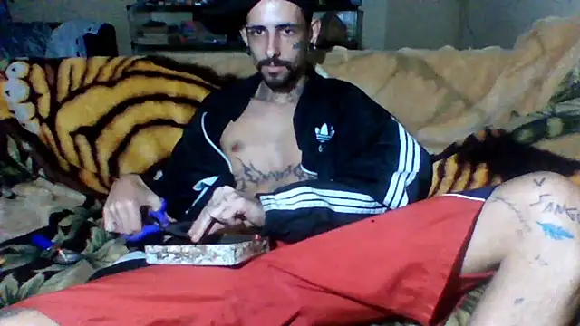 Snapshot of sellvageria chatting on 11/02/25, 09:06 sellvageria online show from 11/02/25, 09:06