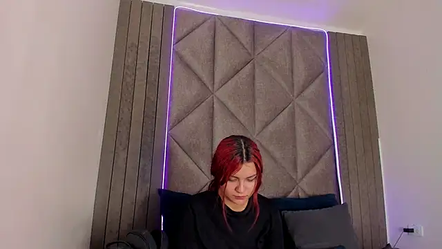 AbbyWathson online show from 01/27/25, 07:35