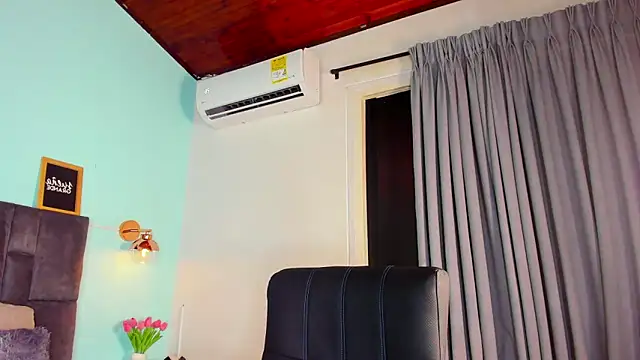 AbbyWathson online show from 02/18/25, 07:30