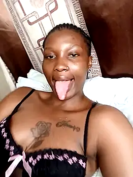 Snapshot of Pinky_shyee chatting on 03/16/25, 12:11 Pinky shyee online show from 03/16/25, 12:11