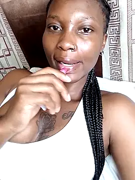 Snapshot of Pinky_shyee chatting on 03/20/25, 08:20 Pinky shyee online show from 03/20/25, 08:20