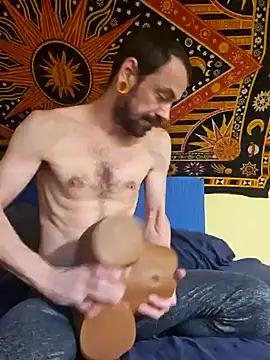 Spacecase2021 online show from 12/03/24, 12:16