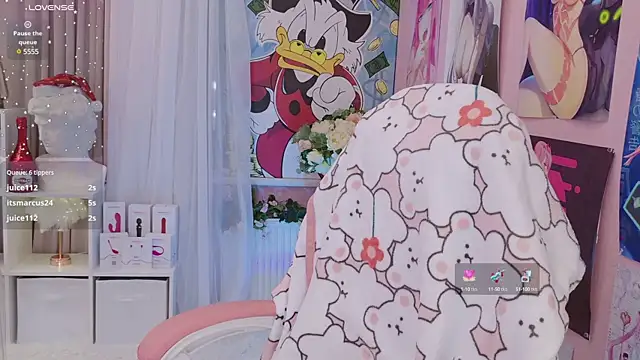 Coconut Mia online show from 12/14/24, 12:22