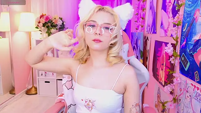 Coconut Mia online show from 02/22/25, 09:48