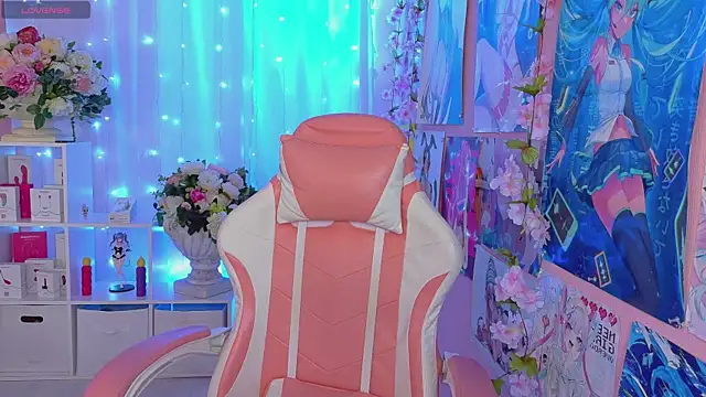 Coconut Mia online show from 05/07/26, 06:24