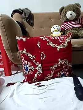 Snapshot of Swet-Love1 chatting on 01/14/25, 09:56 Swet-Love1 online show from 01/14/25, 09:56