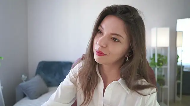 Snapshot of Victoria1Love chatting on 02/08/25, 11:01 Victoria1Love online show from 02/08/25, 11:01