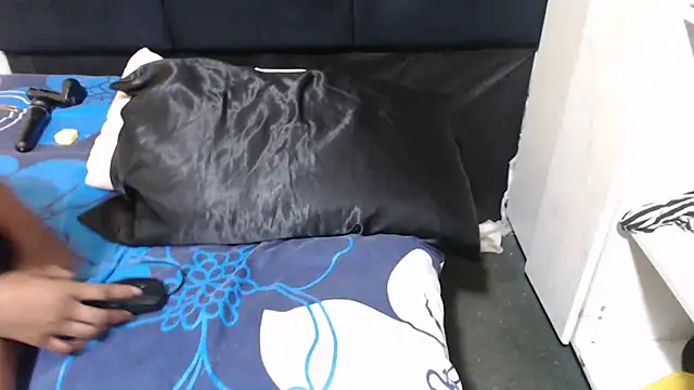 SweetHotBabby18 online show from 05/11/26, 04:51