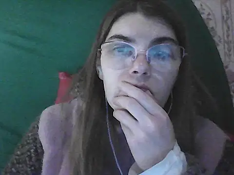 Snapshot of Musical__fantasy chatting on 10/03/25, 09:12 Musical fantasy online show from 10/03/25, 09:12