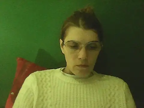 Snapshot of Musical__fantasy chatting on 10/12/25, 03:00 Musical fantasy online show from 10/12/25, 03:00