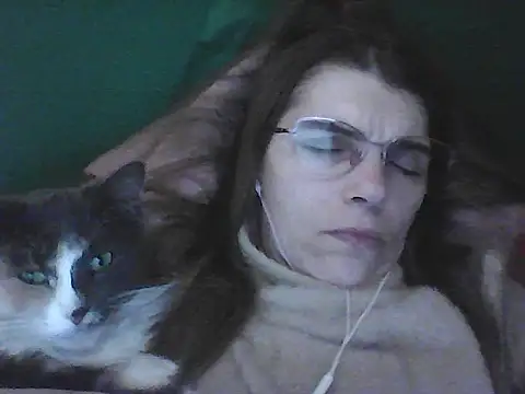 Snapshot of Musical__fantasy chatting on 10/13/25, 08:53 Musical fantasy online show from 10/13/25, 08:53