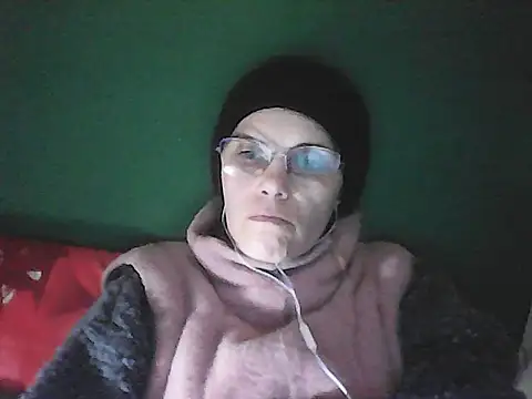 Snapshot of Musical__fantasy chatting on 10/27/25, 06:12 Musical fantasy online show from 10/27/25, 06:12