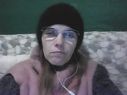 Snapshot of Musical__fantasy chatting on 11/30/25, 11:31 Musical fantasy online show from 11/30/25, 11:31