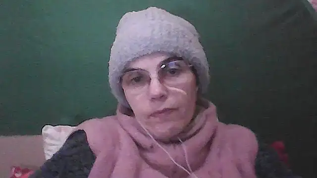 Snapshot of Musical__fantasy chatting on 12/21/25, 08:16 Musical fantasy online show from 12/21/25, 08:16