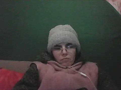 Snapshot of Musical__fantasy chatting on 01/13/26, 10:59 Musical fantasy online show from 01/13/26, 10:59