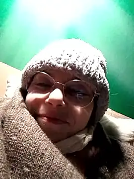 Snapshot of Musical__fantasy chatting on 02/05/26, 12:37 Musical fantasy online show from 02/05/26, 12:37