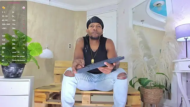 RicoBrown777  online show from 05/06/26, 03:57