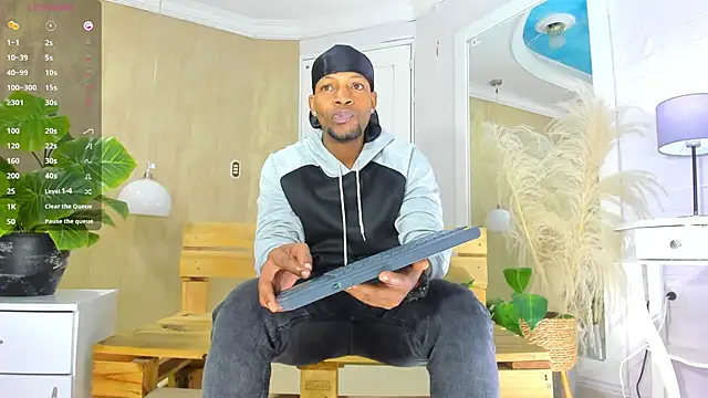 RicoBrown777  online show from 06/23/26, 03:59