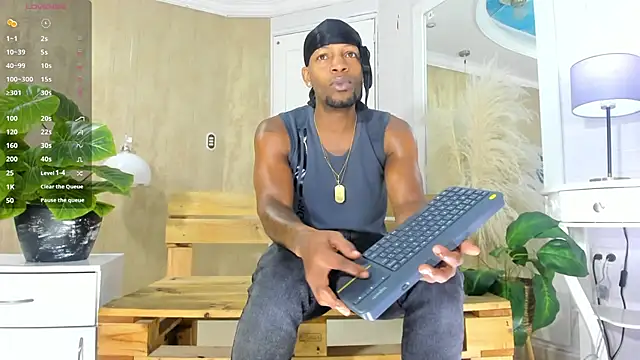 RicoBrown777  online show from 06/25/26, 04:12