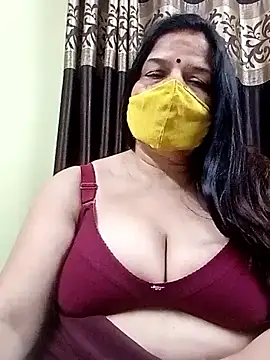 Snapshot of IndianAngle chatting on 05/31/26, 04:03 IndianAngle online show from 05/31/26, 04:03
