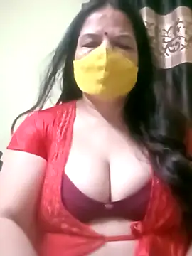 Snapshot of IndianAngle chatting on 06/05/26, 12:39 IndianAngle online show from 06/05/26, 12:39
