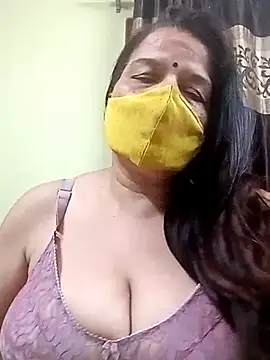 Snapshot of IndianAngle chatting on 06/17/26, 08:21 IndianAngle online show from 06/17/26, 08:21