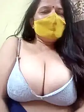 Snapshot of IndianAngle chatting on 06/18/26, 05:28 IndianAngle online show from 06/18/26, 05:28