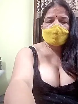 Snapshot of IndianAngle chatting on 06/28/26, 04:46 IndianAngle online show from 06/28/26, 04:46