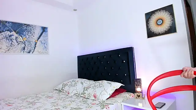 Snapshot of MissMaria chatting on 01/28/25, 03:04 MissMaria online show from 01/28/25, 03:04