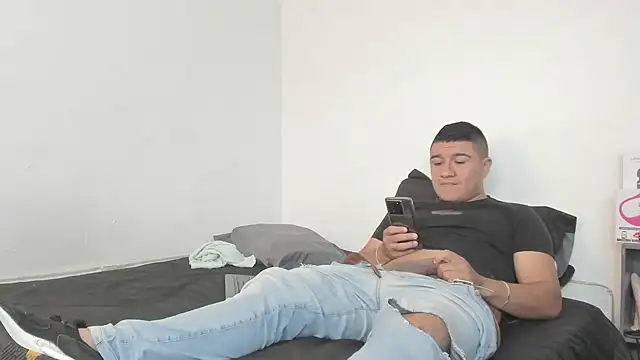 evanandsunny online show from 12/16/24, 04:16