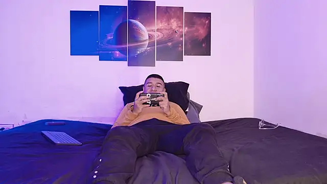 evanandsunny online show from 11/30/25, 09:41