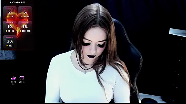 Snapshot of nasty_katty_ chatting on 04/13/26, 04:12 nasty katty online show from 04/13/26, 04:12