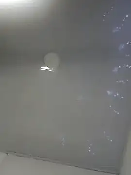 Nissha johosonn online show from 12/28/24, 05:23