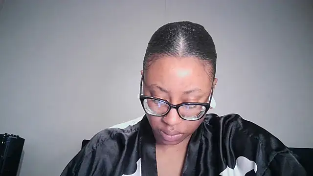 Nyxie Chaos online show from 12/02/25, 02:23