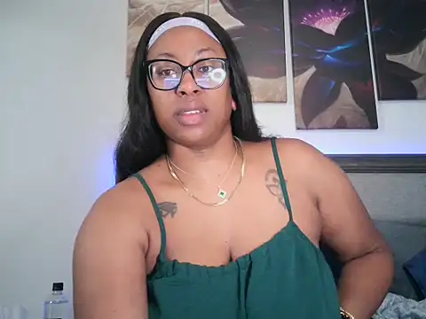Nyxie Chaos online show from 05/20/26, 01:50