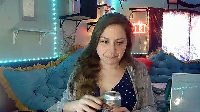 Snapshot of mirannacult chatting on 12/17/24, 03:49 mirannacult online show from 12/17/24, 03:49