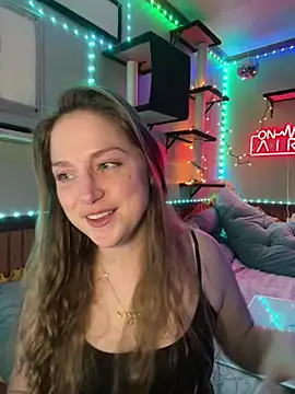 Snapshot of mirannacult chatting on 12/19/24, 09:07 mirannacult online show from 12/19/24, 09:07