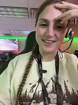 Snapshot of mirannacult chatting on 12/23/24, 11:25 mirannacult online show from 12/23/24, 11:25