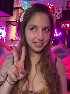 Snapshot of mirannacult chatting on 12/30/24, 06:20 mirannacult online show from 12/30/24, 06:20