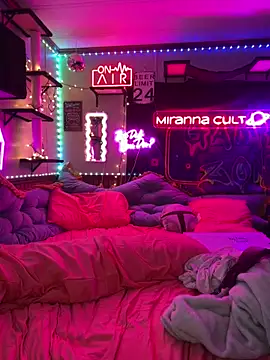 Snapshot of mirannacult chatting on 01/01/25, 05:54 mirannacult online show from 01/01/25, 05:54