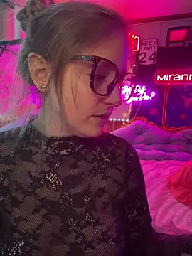 Snapshot of mirannacult chatting on 01/08/25, 11:32 mirannacult online show from 01/08/25, 11:32