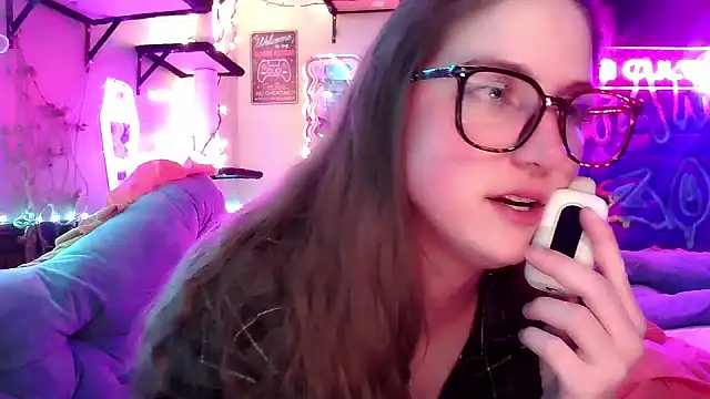 Snapshot of mirannacult chatting on 01/15/25, 08:30 mirannacult online show from 01/15/25, 08:30