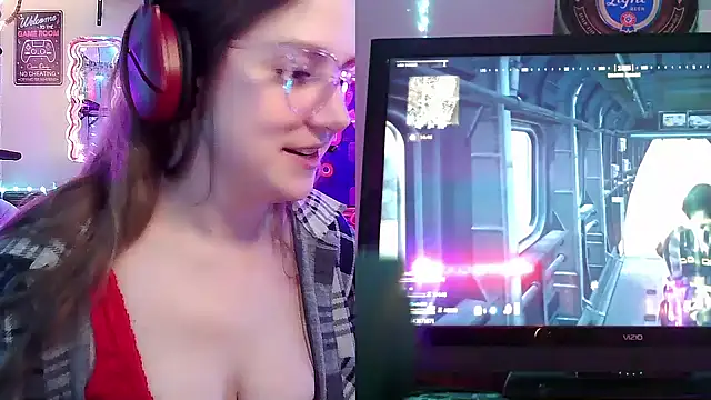 Snapshot of mirannacult chatting on 01/15/25, 08:05 mirannacult online show from 01/15/25, 08:05