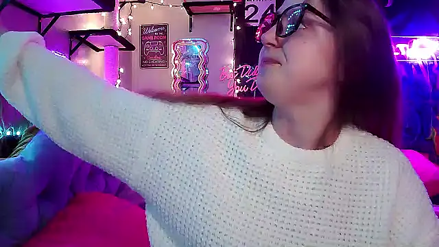 Snapshot of mirannacult chatting on 01/17/25, 12:21 mirannacult online show from 01/17/25, 12:21