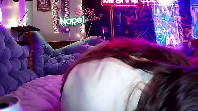 Snapshot of mirannacult chatting on 01/21/25, 08:00 mirannacult online show from 01/21/25, 08:00